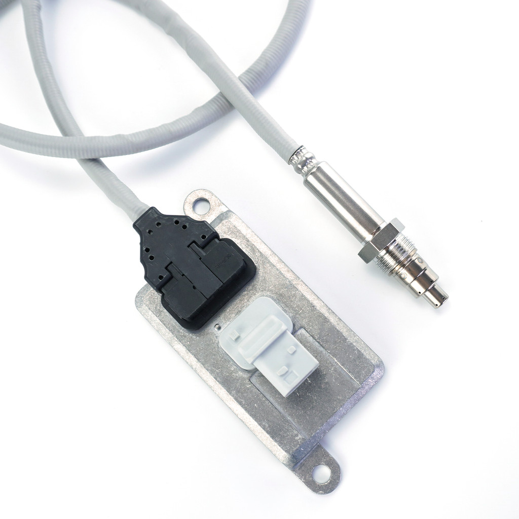 5WK96790B 51154080019 5WK9 6790B 51.15408-0019 Nitrogen Oxygen Sensor 24V For For MAN Truck