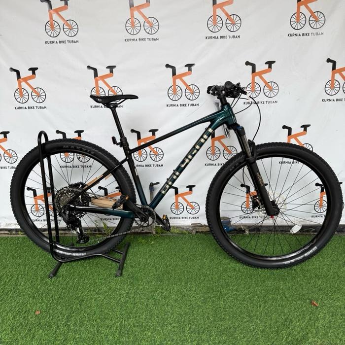 Sepeda MTB Polygon Xtrada 7 - S