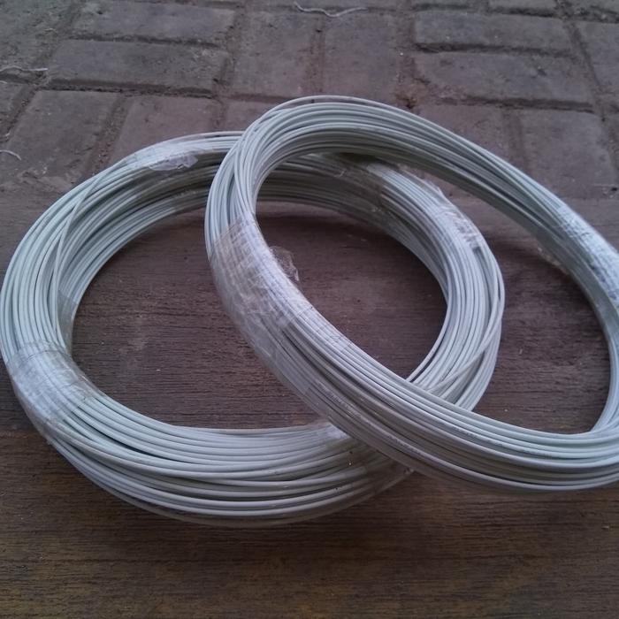 Jayus - Ruji/Jeruji Fiber Putih Susu 2Mm Kiloan Kondisi Roll.