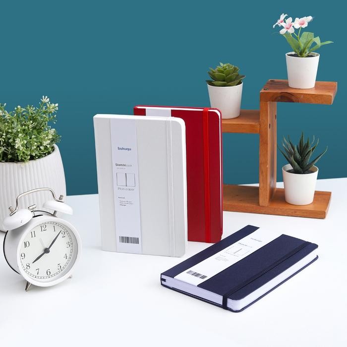 

Bukuqu Sketchbook Classic (13X21 Cm) Setara A5 #Color Navy/ Merah/ Putih - Kertas Putih