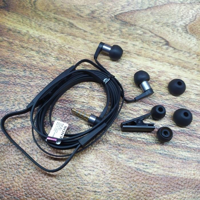 earphones SONY MH1C