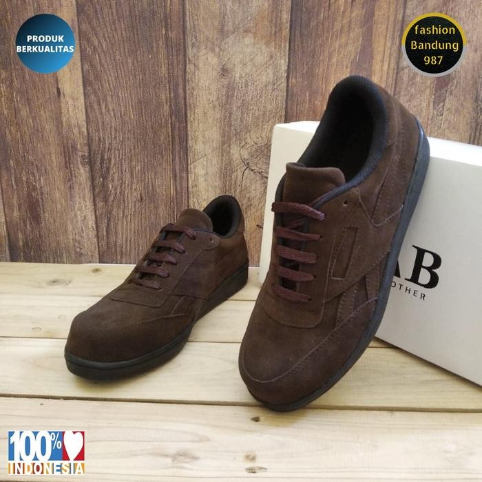 Pilihan- Sepatu Safety Sport Ujung Besi Sepatu Safety Sneakers