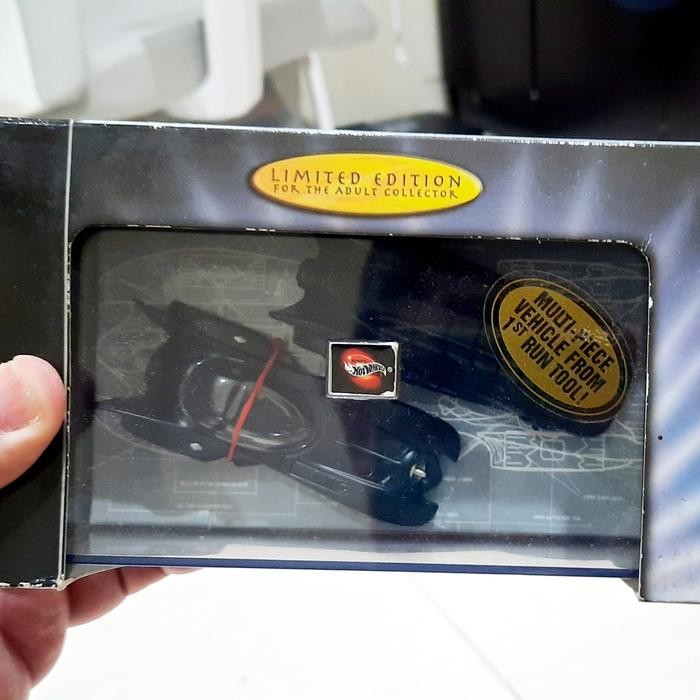 HOT WHEELS BATMOBILE AND ARMORED SET OPEN SEALED RARE