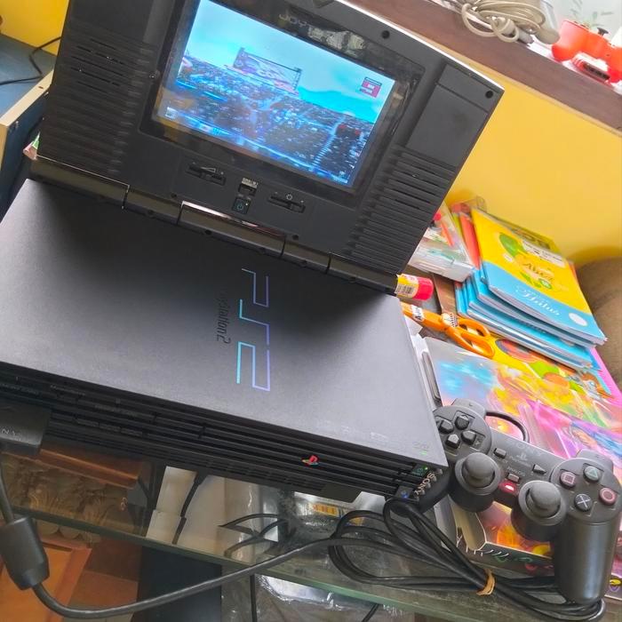 Playstation 2 PS2 fat lcd ps 2 monitor normal tested rare limited edition