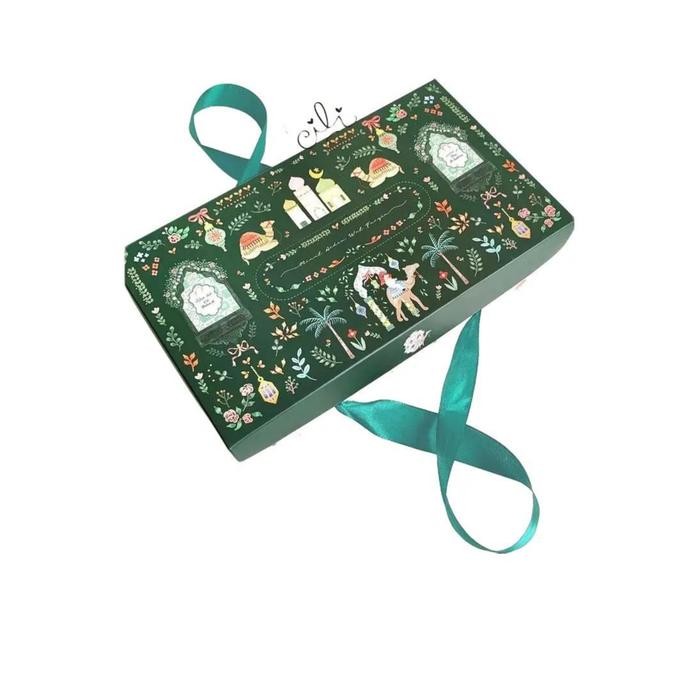 (BOX 24 X13.4 X 7.5CM LEBARAN)KOTAK 2 TOPLES 112 / KUE SETENGAH LOYANG