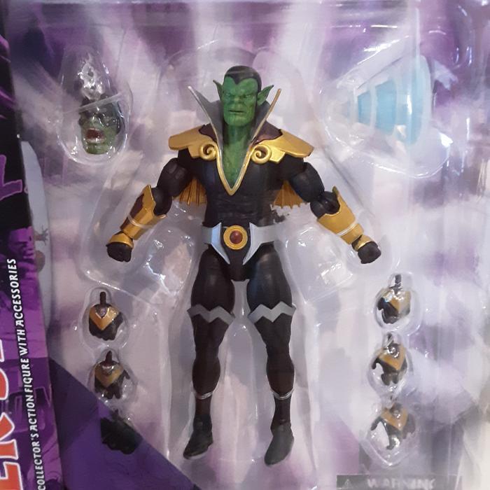 Diamond Select Marvel Select SUPER SKRULL - 16/2026