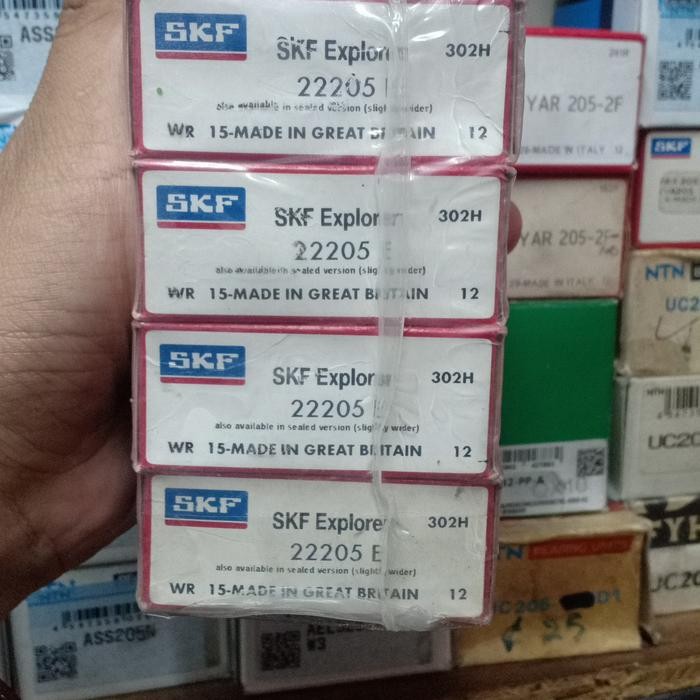 Spherical Roller Bearing 22205 E Skf