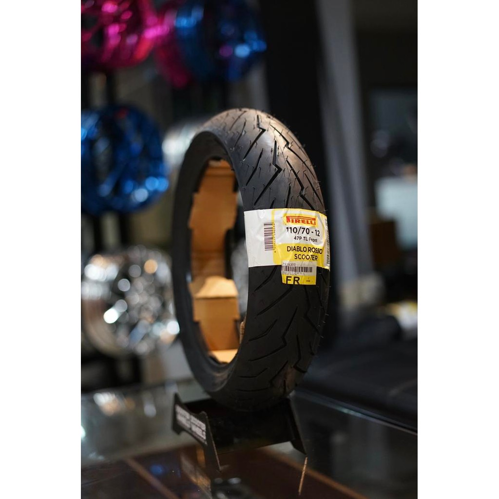 BAN PIRELLI 110/70 R12 DIABLO ROSSO VESPA PRIMAVERA SPRINT GTS DEPAN