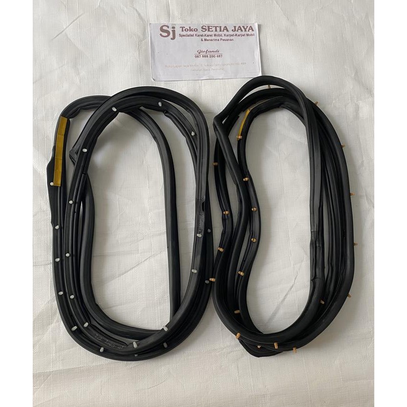 Buruan,. Karet Pintu Mitsubishi Lancer Sl