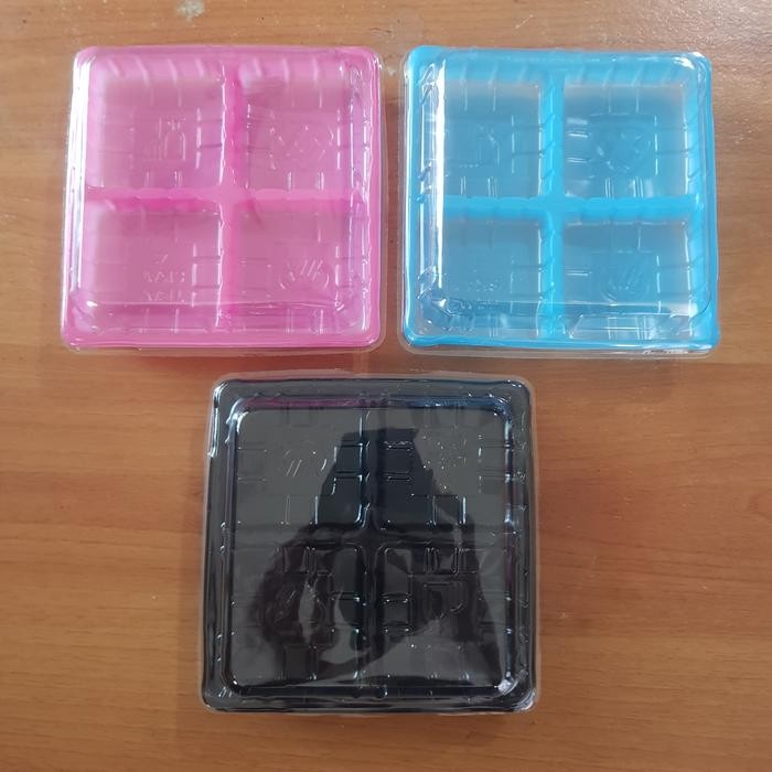 Mika Puding Sekat 4 / Mika Mooncake Sekat 4 / Mika cupcake / Mooncrispy Mika Mochi