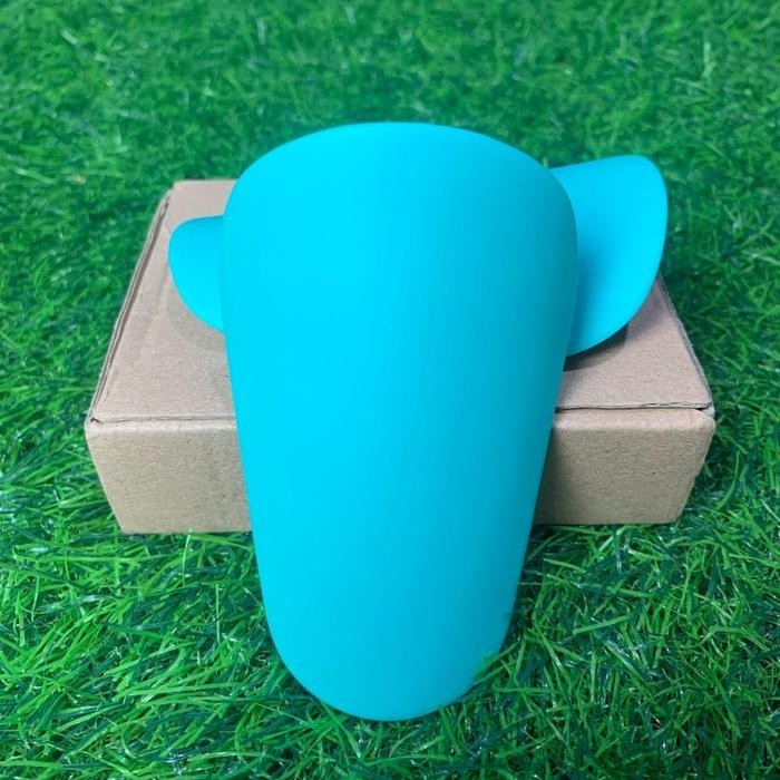Deker Mini Polos Pelindung Tulang Kering Deker Olahraga Futsal Sepak Bola Size S = 5 X 8 Cm, M = 6 X