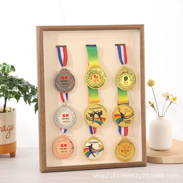 9 Slot Bingkai Medali Pajangan Pigura Medali Dinding Tempel Aesthetic