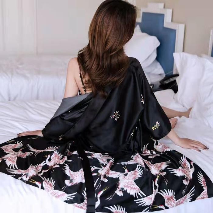 Set Piyama Sutra Es Gaya Piyama Wanita Daster Kimono Baju Tidur Wanita Satin Pendek Pasti Ori