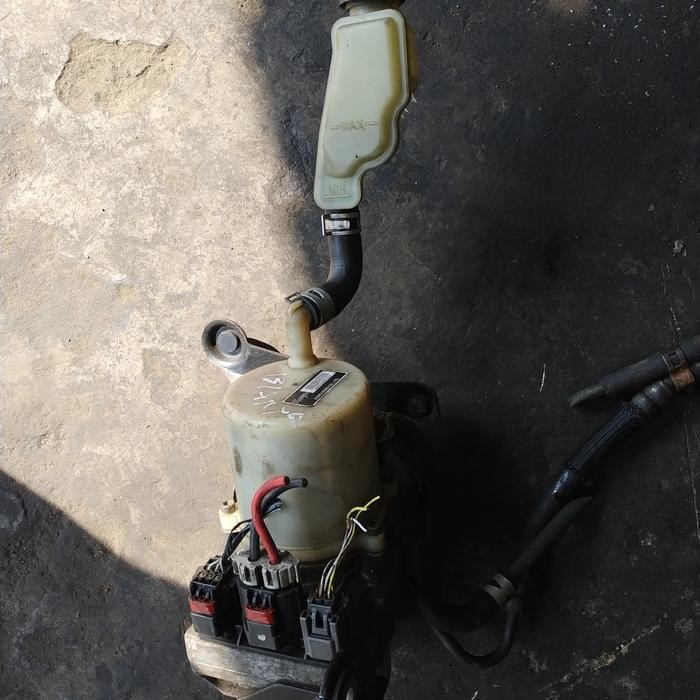 pompa power steering mazda biante ori copotan