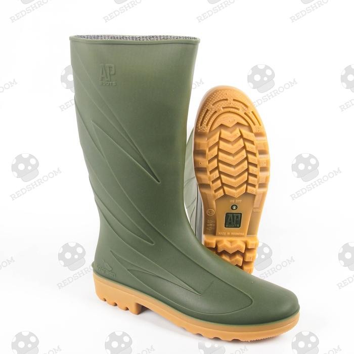 Compass - Sepatu Boot Tinggi 2017 Boots Hijau Tua Karet Lokal Anti Slip Air Lentur Perkebunan Shoes