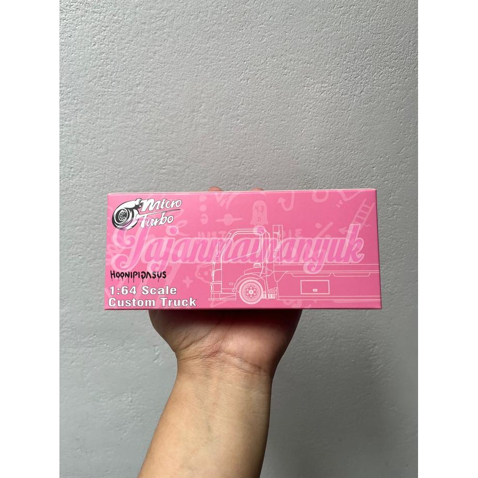Ready MICRO TURBO TOWING TRUCK HOONIGAN PINK MICRO TURBO TOWING HOONIGAN