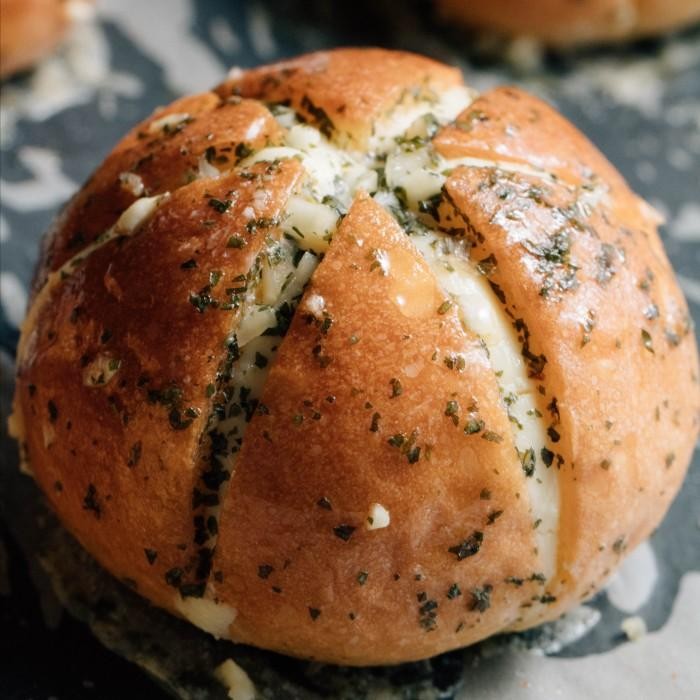 

Pilihan- Cream Cheese Garlic Bread