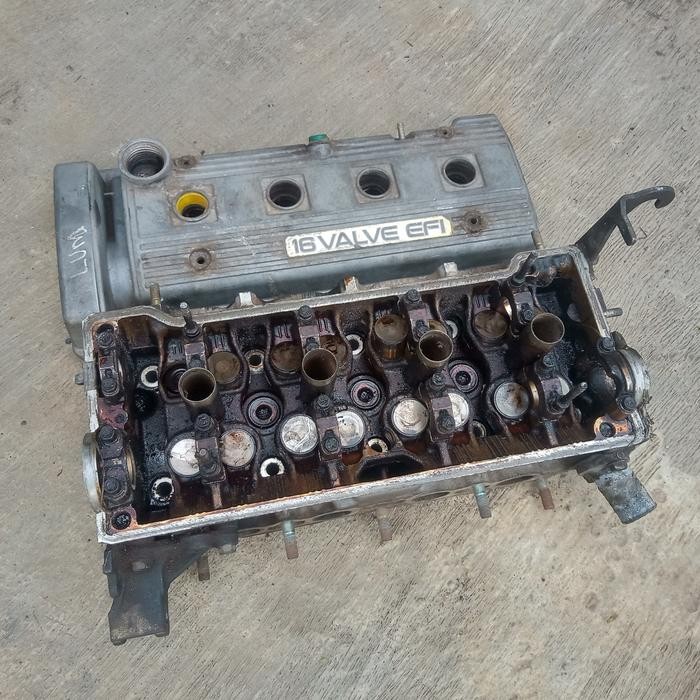 deksel cylinder head Toyota Soluna