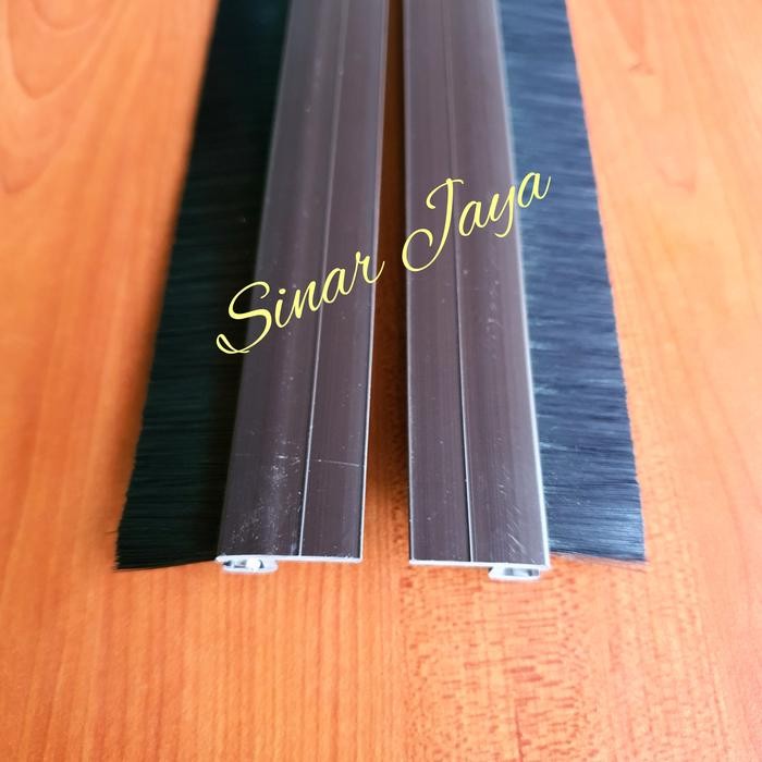 New Door Brush / Lis Penutup Celah Bawah Pintu Model Sapu 92cm