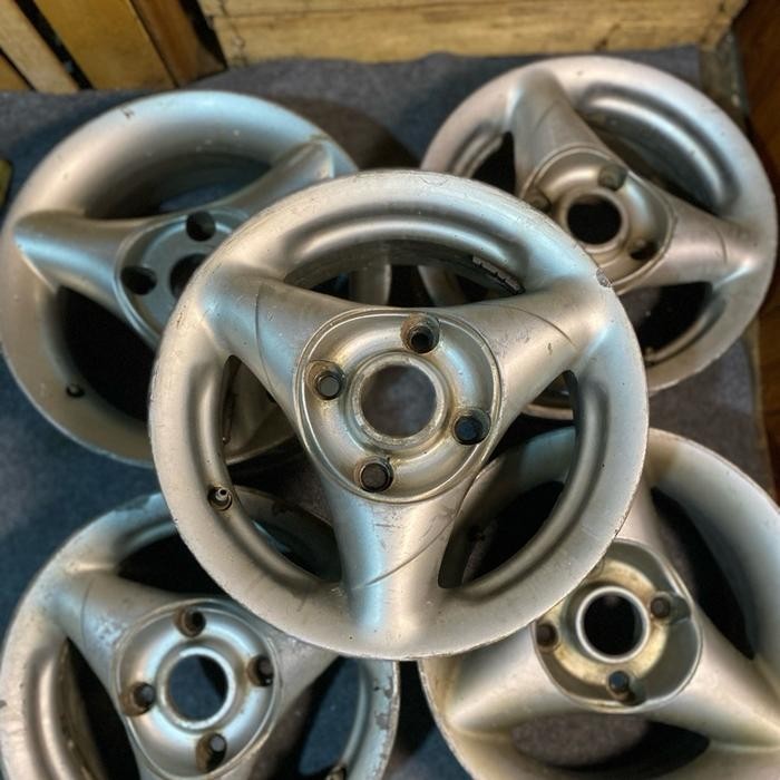 Velg Ring 13 pcd 4x114 set 4 pcs