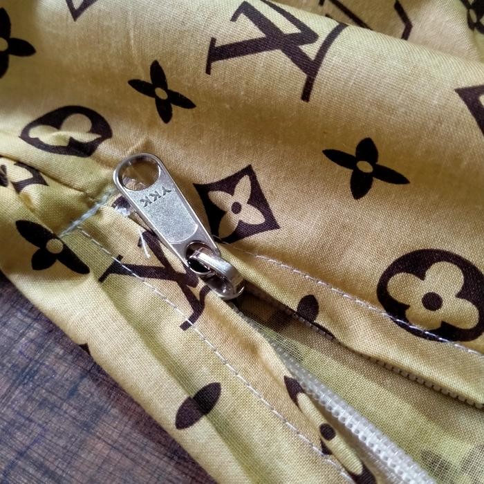 SARUNG KASUR BUSA INOAC / ROYAL NO.1 + RESLETING YKK (180X200X20)