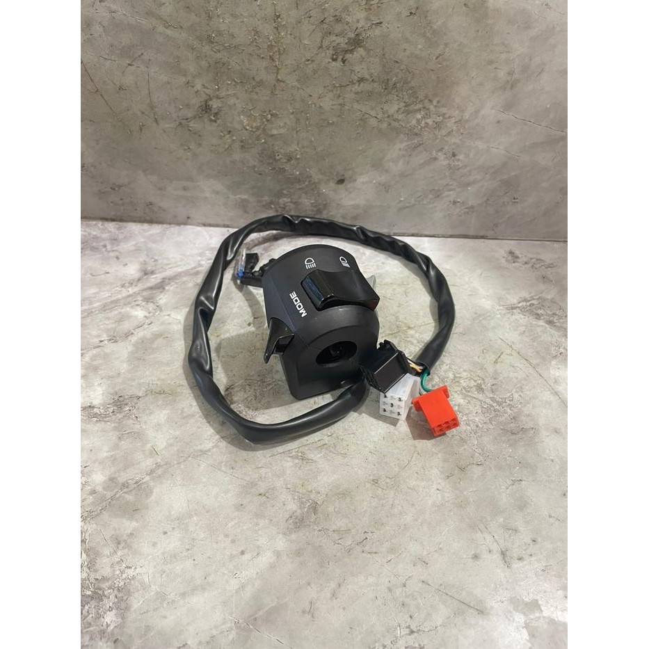 (KW) SAKLAR KIRI HOLDER KIRI PCX 150