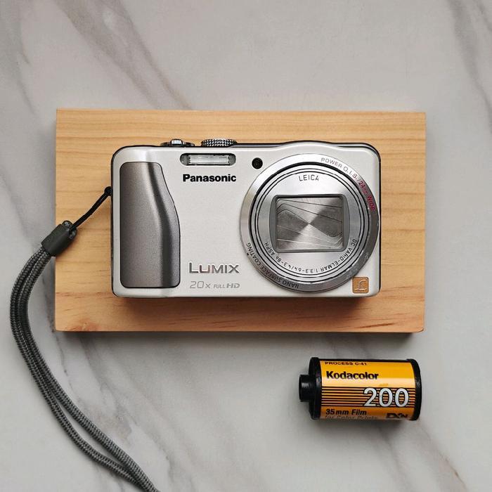 Panasonic Lumix ZS20 (TZ30) 20x Zoom kamera digital digicam camera preloved