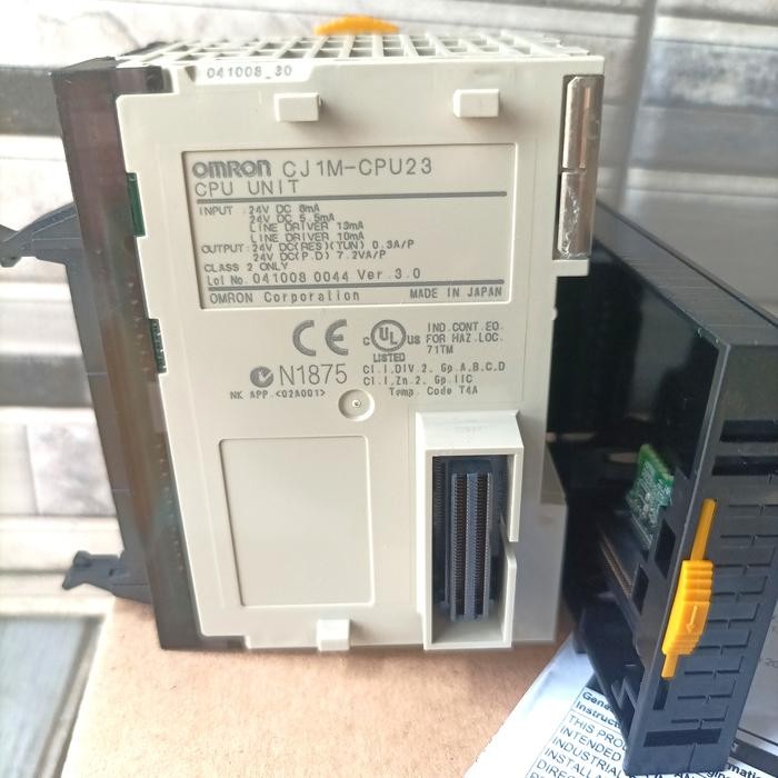 PLC OMRON CJ1M-CPU23
