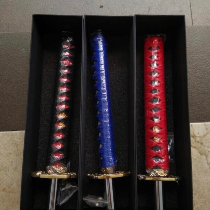 Shift Knob Samurai Pendek 21 CM Universal