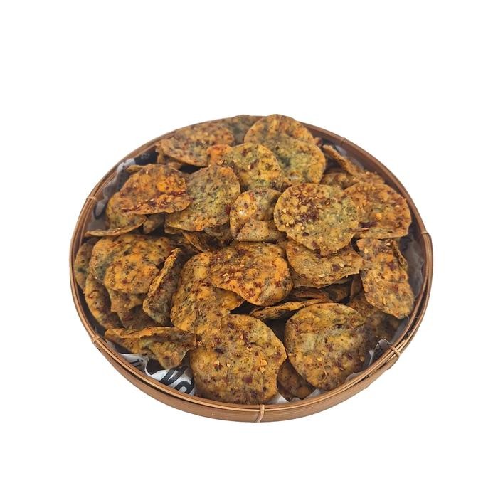 ORIGINAL! 500gr - Keripik Pedas Daun Jeruk Terigu Bayam (Gungek Bayam) Rasa Pedas Camilan Food