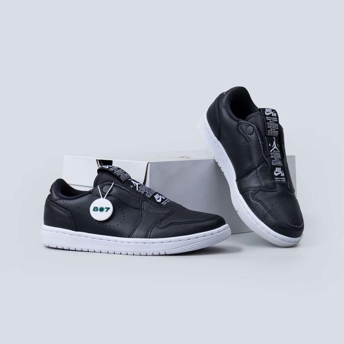 Air Jordan 1 Low Slip Black White