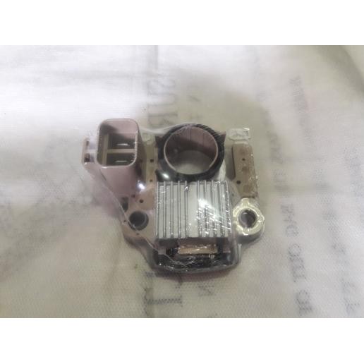 IC REGULATOR ALTERNATOR / IC DINAMO AMPERE NISSAN TERRANO