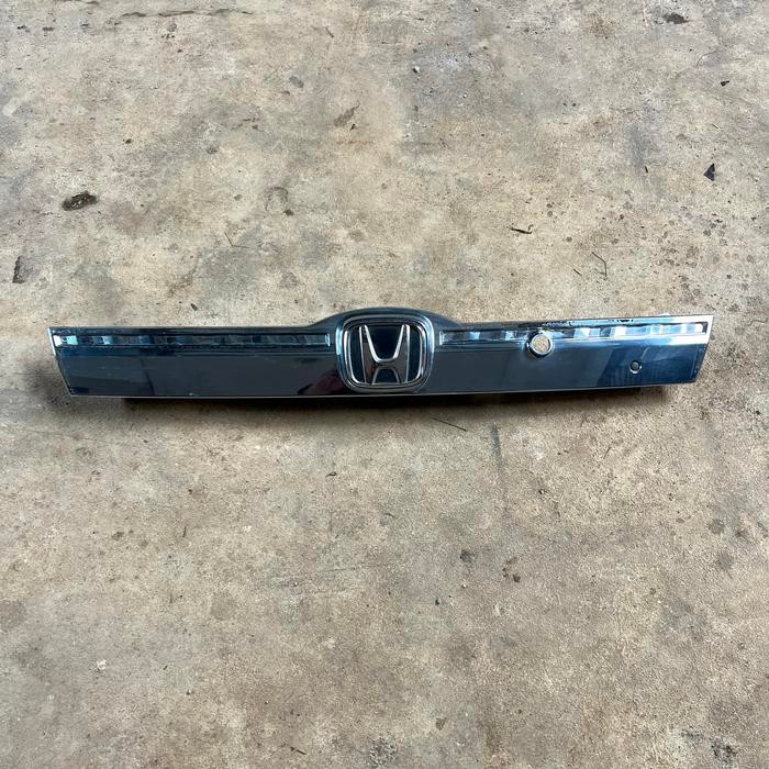 Trunk lid bagasi honda jazz ge8 / fit Gp4 hybrid keyless original