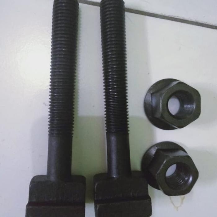 Baut T Slot M24 X 200 + Mur Terbaru