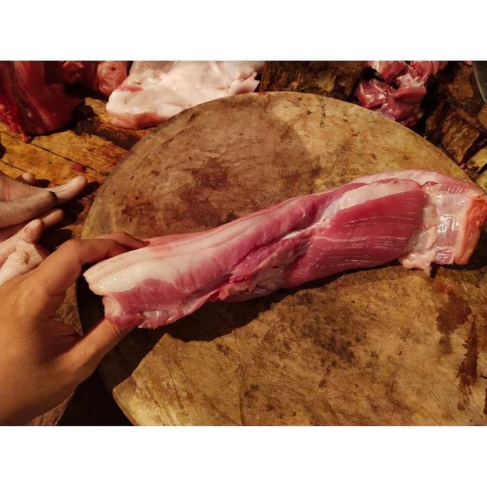 Daging Babi Samcan / Pork Belly ( 1 Kg )