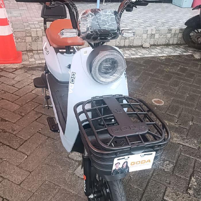 Goda 140DL - Produk dengan Informasi Tertera