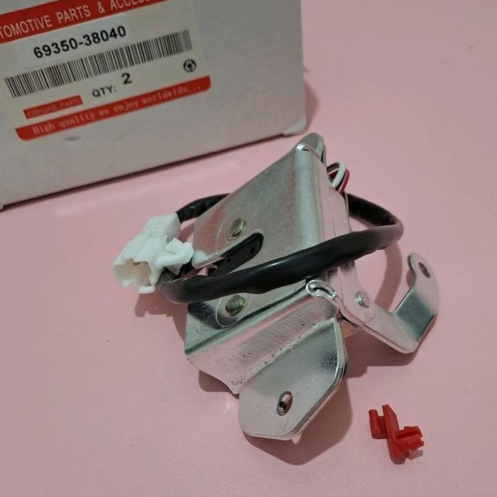 DOORLOCK PINTU BAGASI MOBIL KIJANG KAPSUL