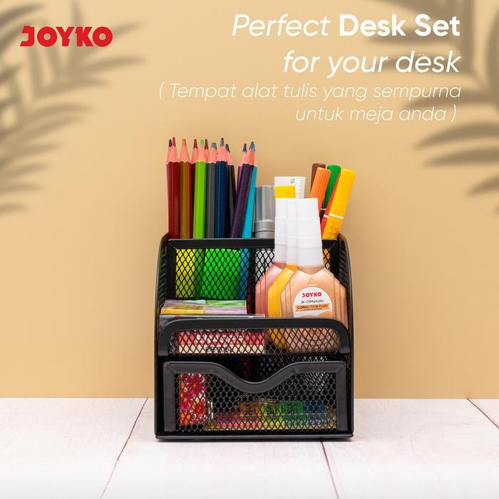 

Desk Set / Pen Holder / Tempat Alat Tulis Jaring Jala Joyko DS-18