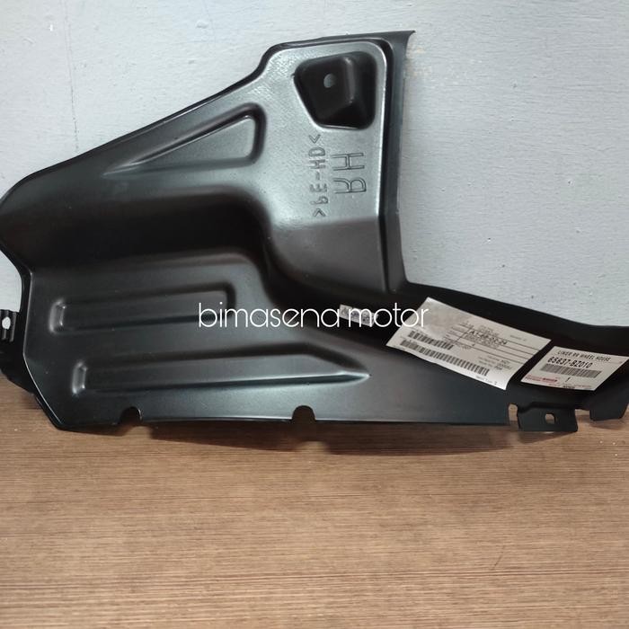 liner fender belakang kanan avanza xenia old & vvti