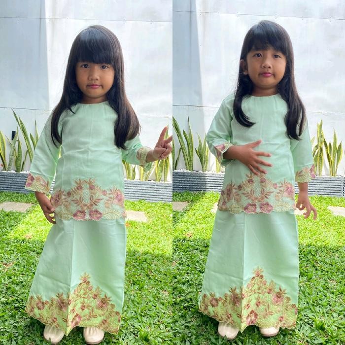 muna Baju Kurung Melayu Anak Perempuan/Kebaya Kurung Melayu/Baju Raya