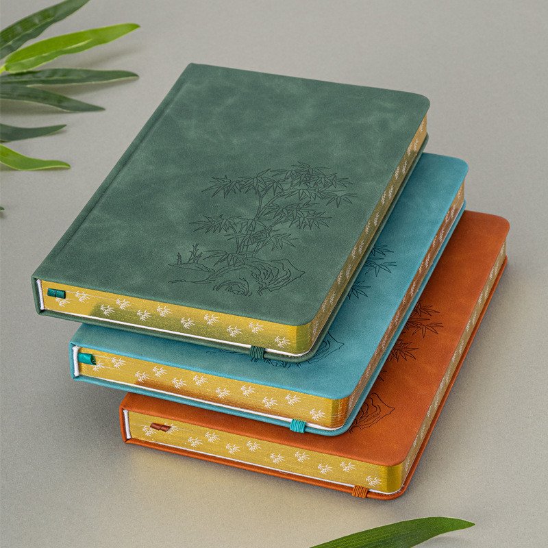 

Buku Catatan A5 Bergaya China Motif Bambu - Cover Kulit Imitasi, Kertas Tebal 160g, 196 Halaman, Desain Elegan dengan Pinggiran Emas, Pilihan Warna (Hijau, Pink, Biru, Coklat, Hitam) |J3C1BFQ9|