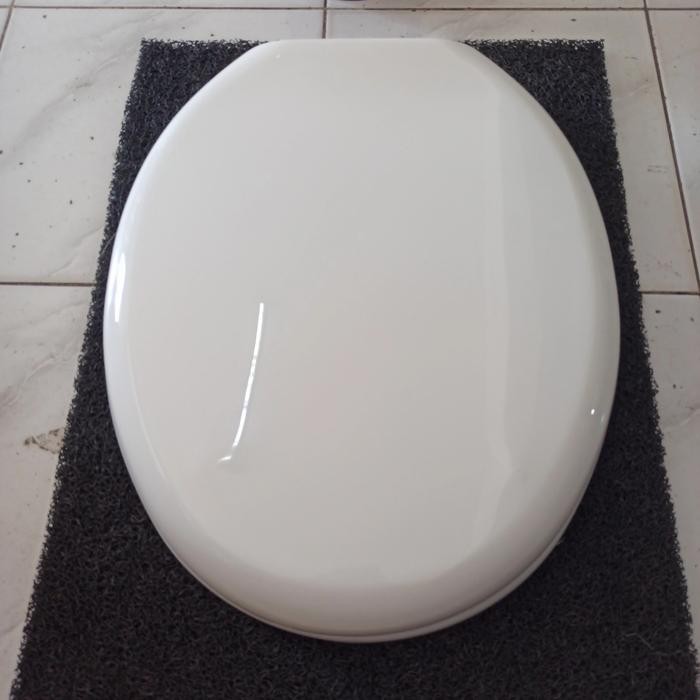 RJ TERLARIS !!! TUTUP CLOSET DUDUK TEBAL OVAL WARNA PUTIH