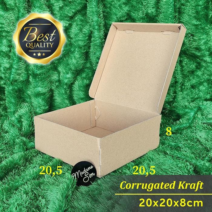 KOTAK KUE - CAKE BOX - DUS BOLU 20x20x8