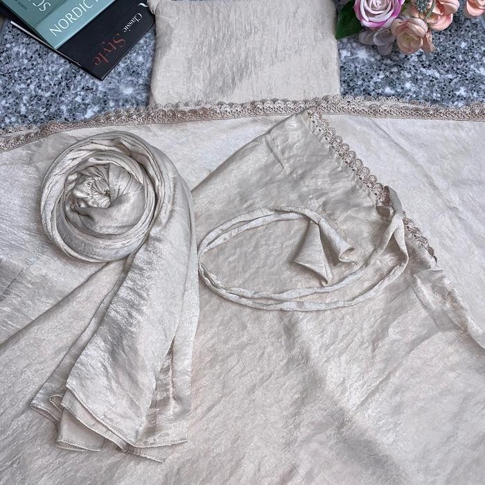 Mukena Silver Santorini Silk Renda Kecil Extra Jumbo 2in1