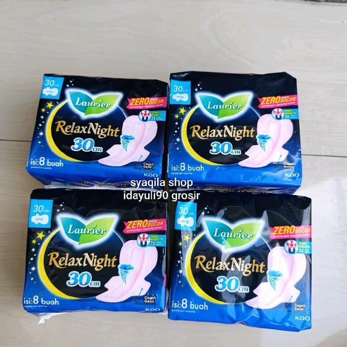 C.OkirimCEPAT- 4 Pack (32Pcs) Laurier Relax Night 30Cm Pembalut Wanita Bersayap Wing Per Pack Isi 8