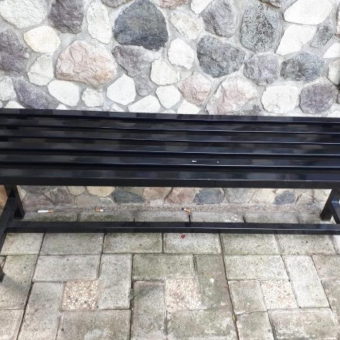 Kursi / Kursi Taman / Bench / kursi kaki besi