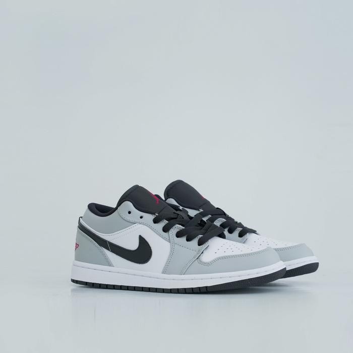 Air Jordan 1 Low Light Smoke Grey
