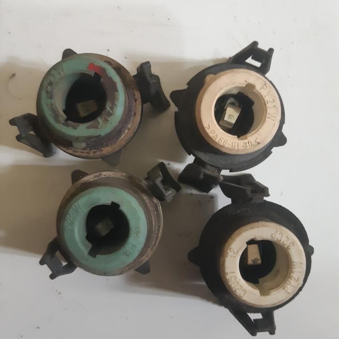 fitting soket lampu sein bmw e34 e36