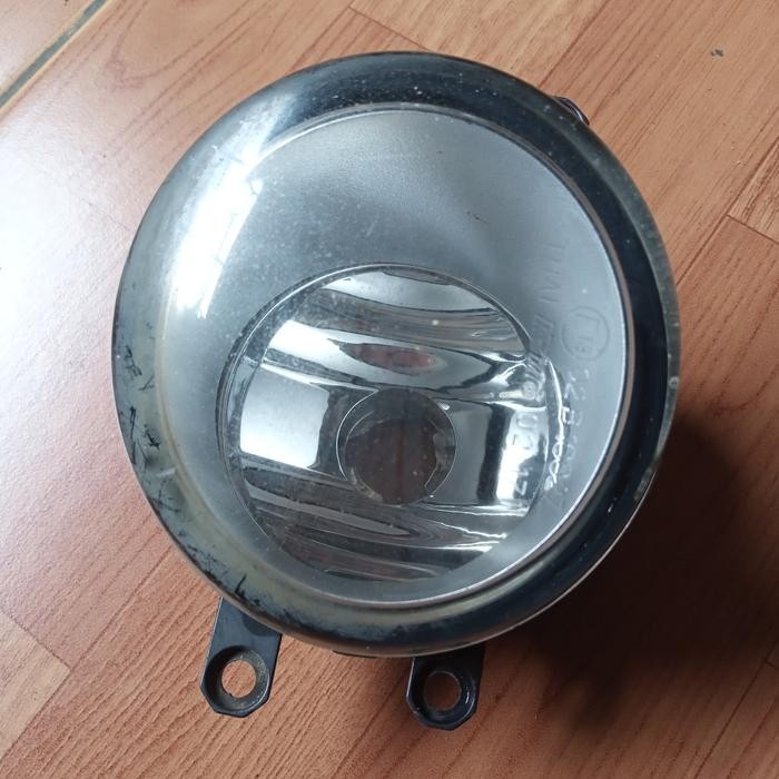 foglamp Nissan March Bagian kiri