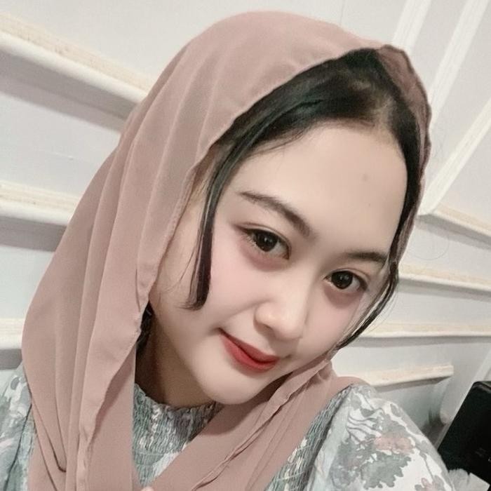 Pilihan- Hijab Instan Polos Yeni Wahid Ceruti Super Premium Ceruty